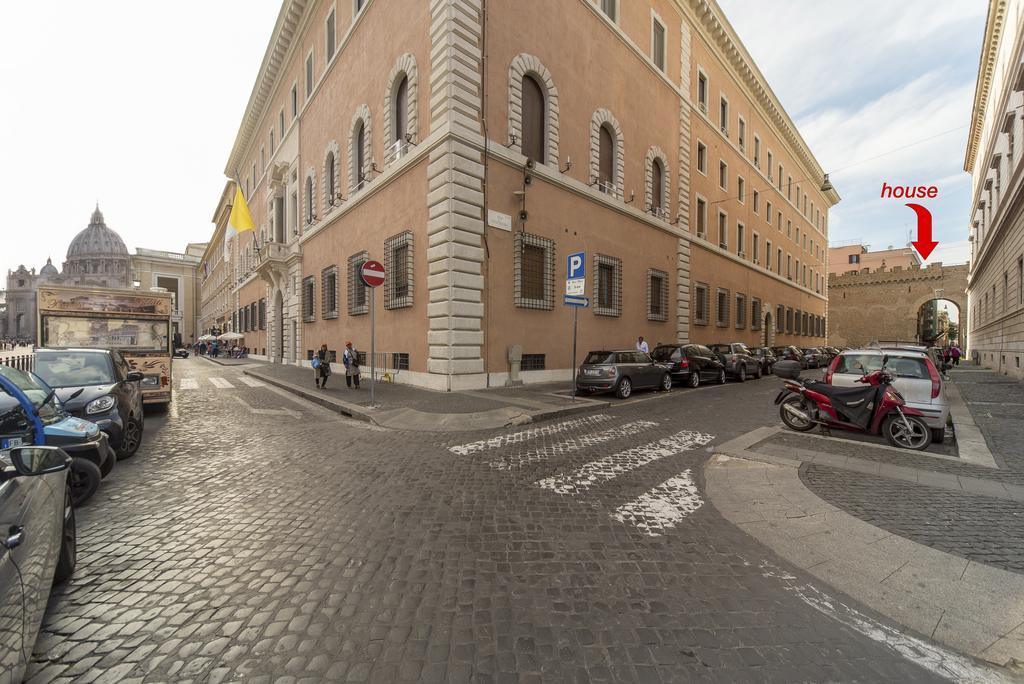 La Porta Rossa Di Borgo - Vatican Luxury Suite Rome Bagian luar foto